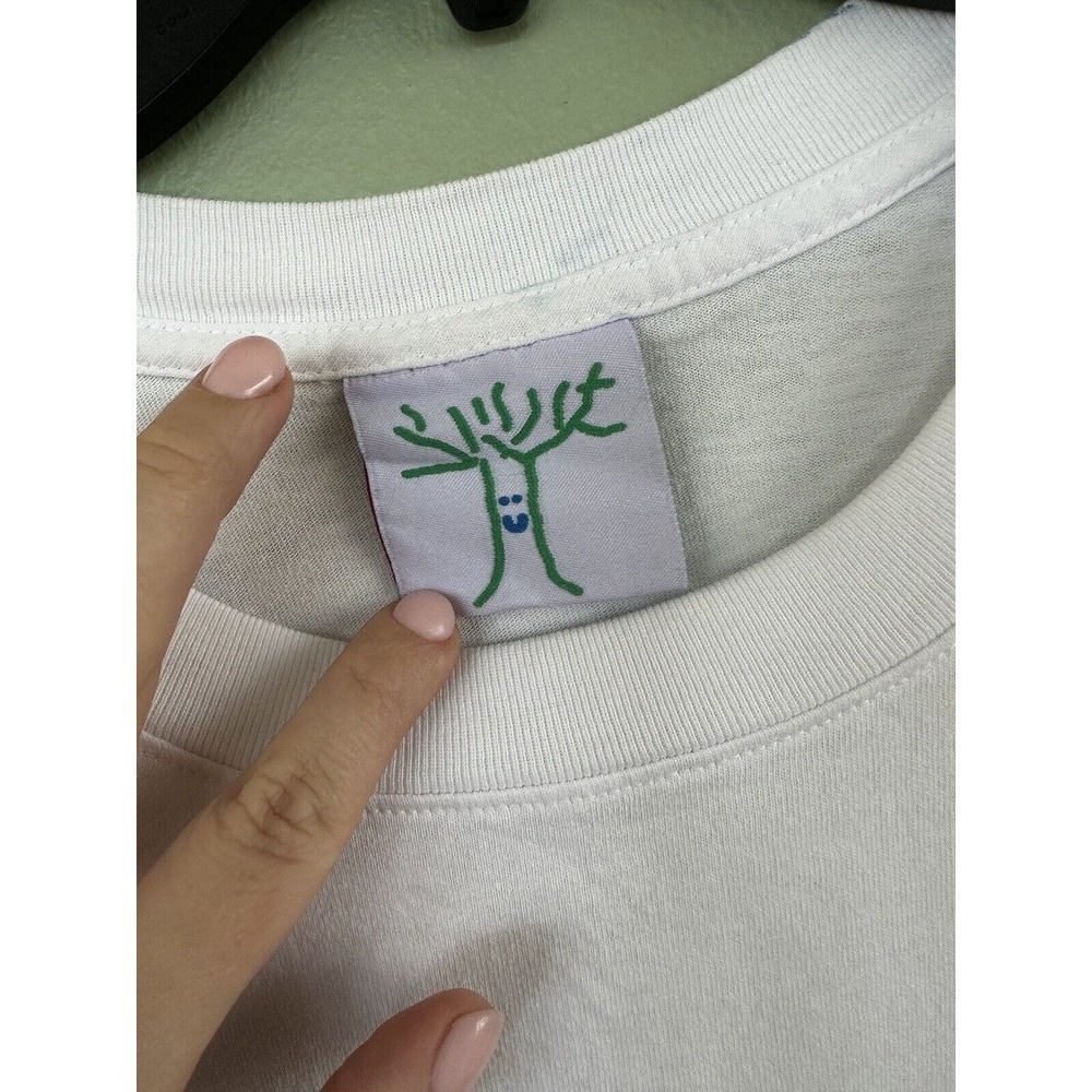 Online Ceramics T Shirt “Bee My Friend” Size Large Graphic Oversized White - Picture 3 of 7